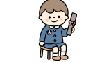 卒園式の男の子のイラストの無料イラスト｜保育園・幼稚園で使える素材｜3月・こども・卒園式